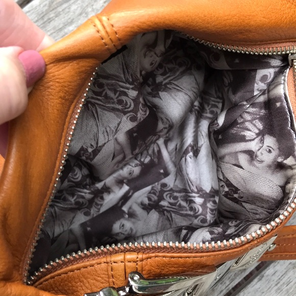 🚫Sold🚫Junior Drake Cognac Bag - Picture 7 of 8